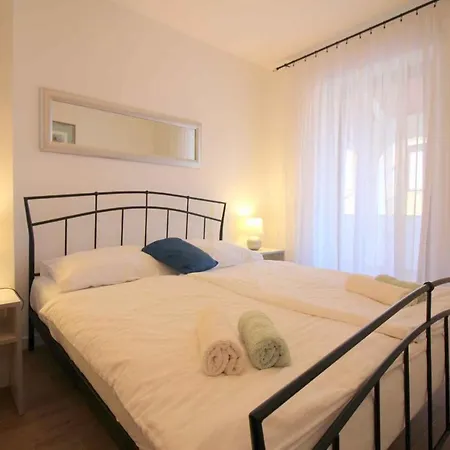 Apartments In Porec/Istrien 10072 * Porec