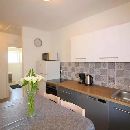 Apartments In Porec/Istrien 10072 Apartment *
