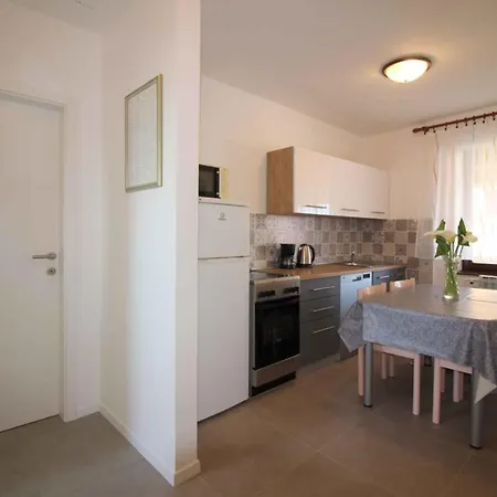 In Porec/istrien 10072 Apartment